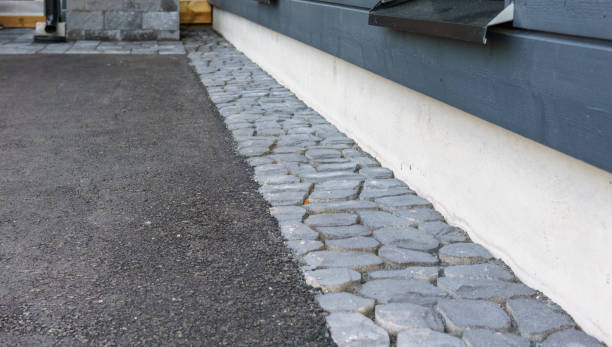 Best Interlocking Driveway Pavers  in Bridge City, TX